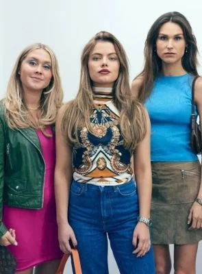 Barracuda Queens saison 1 poster